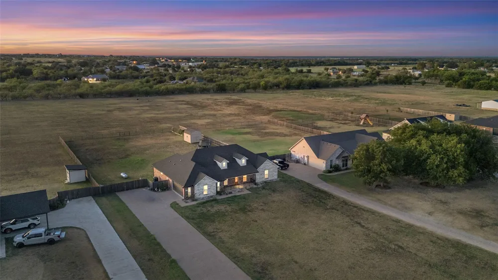 1991 Jackson Lane China Spring, TX 76633