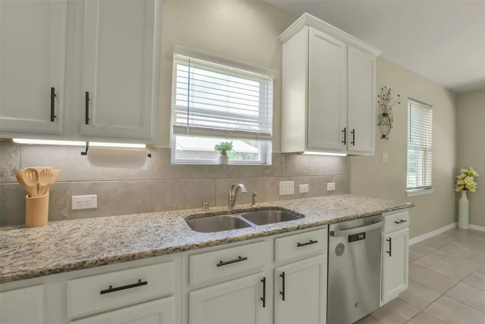 82 Road 6607 Dayton, TX 77535