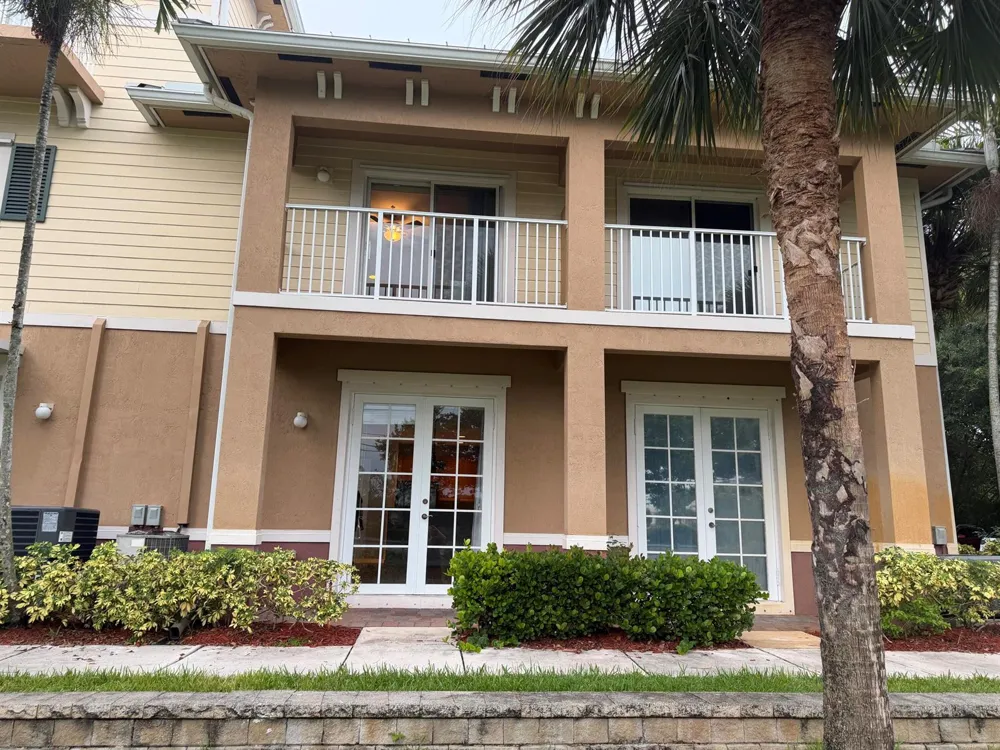 4673 SW 75th Way Davie, FL 33314