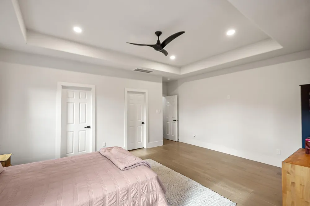 6915 Sherman Street Houston, TX 77011
