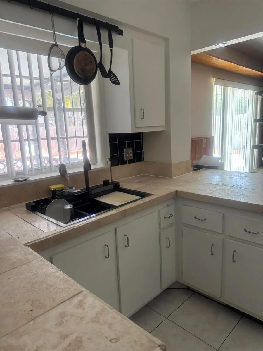 6740 NW 26TH AVENUE Fort Lauderdale, FL 33309