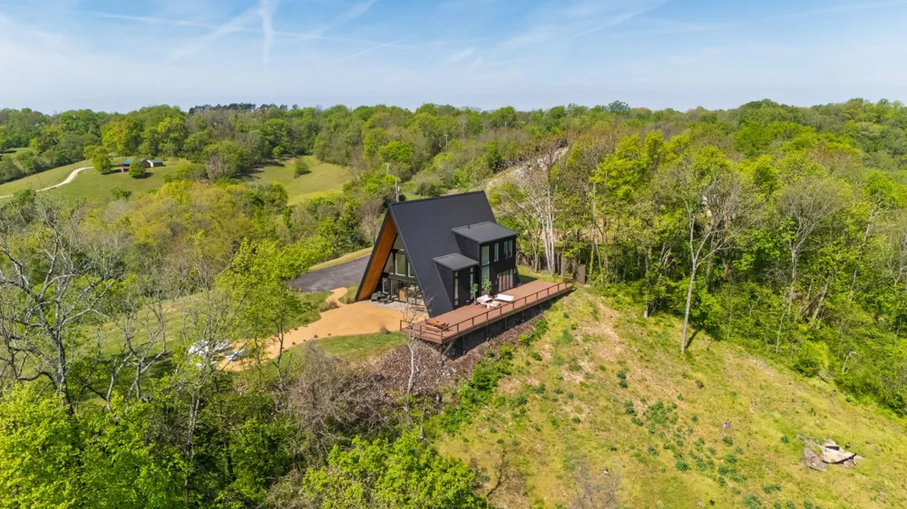 1836 New Highway 7 Columbia, TN 38401