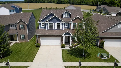 5872 Wintersweet Lane