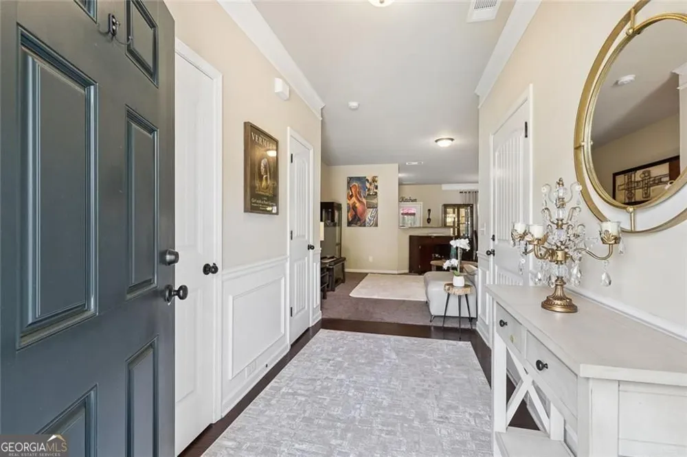 653 Oakside PL Acworth, GA 30102