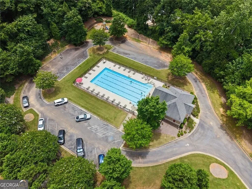 653 Oakside PL Acworth, GA 30102