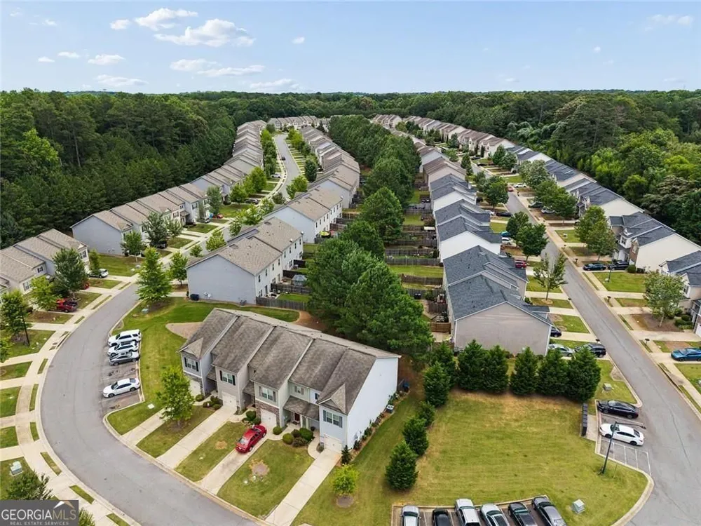 653 Oakside PL Acworth, GA 30102