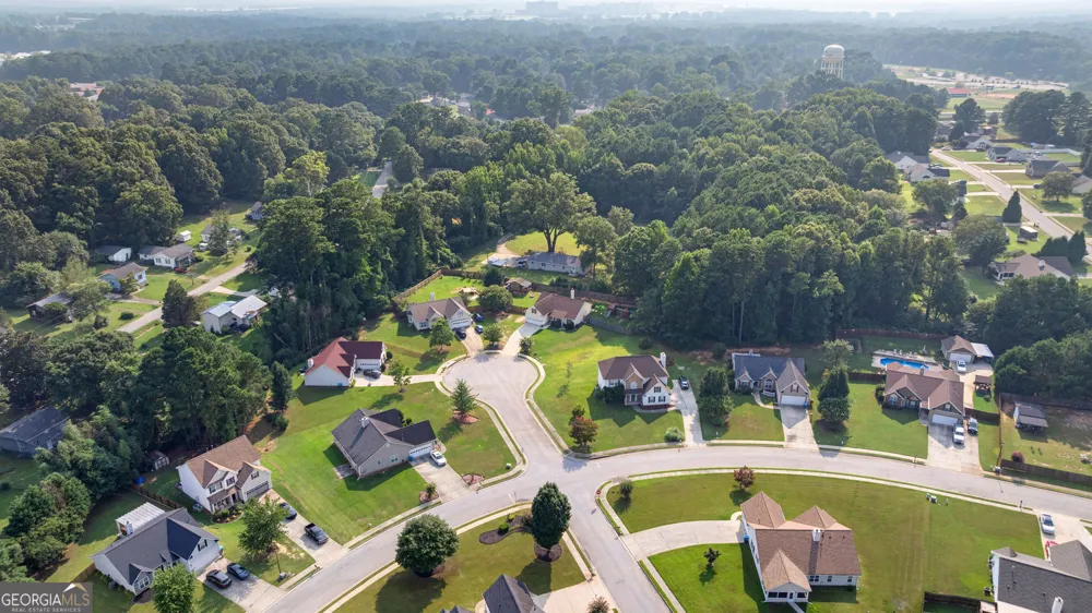 1003 Marsh CT Hampton, GA 30228