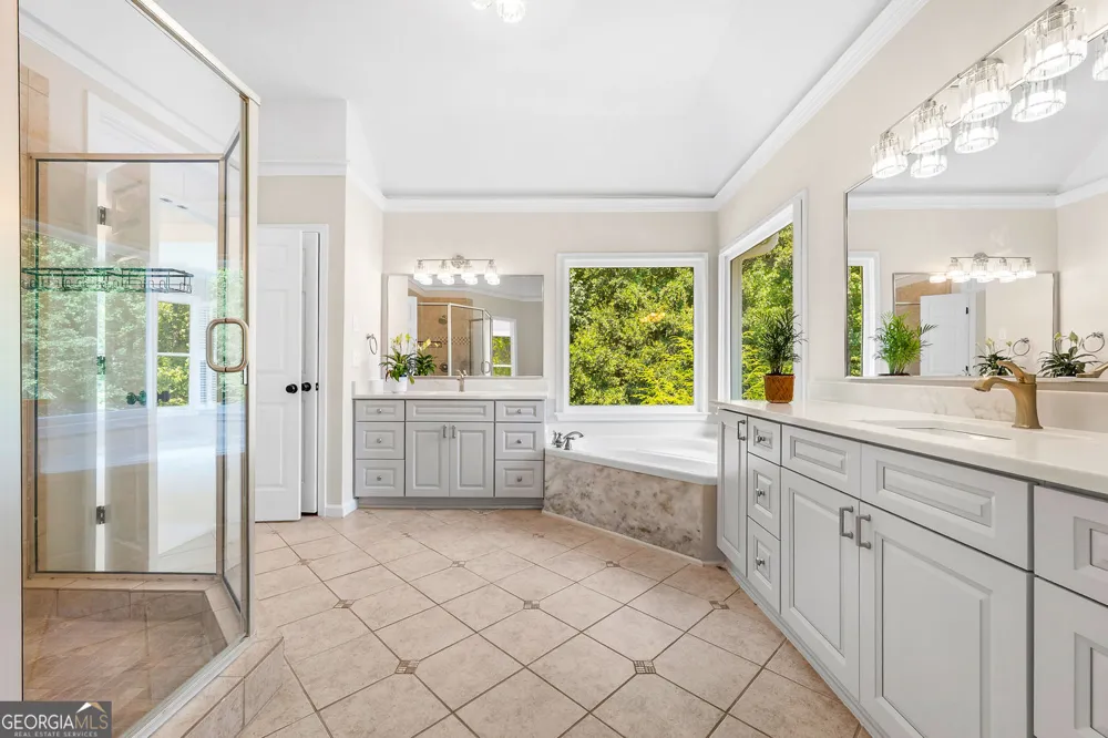 10795 Cauley Creek DR Johns Creek, GA 30097
