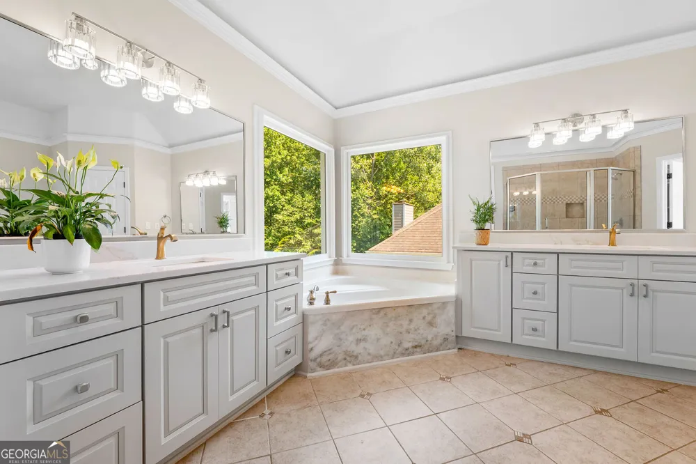 10795 Cauley Creek DR Johns Creek, GA 30097