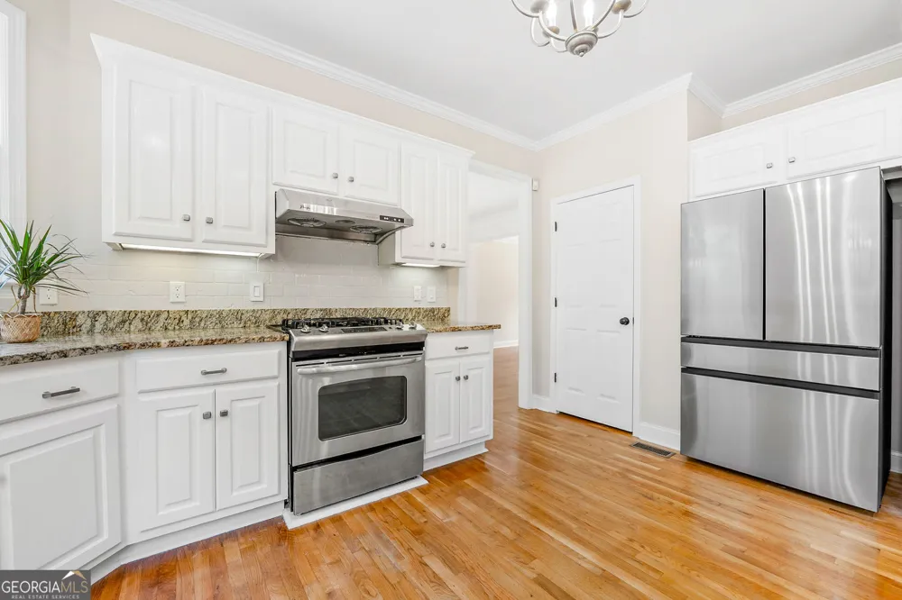 10795 Cauley Creek DR Johns Creek, GA 30097