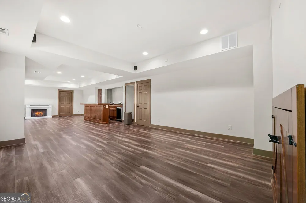 10795 Cauley Creek DR Johns Creek, GA 30097
