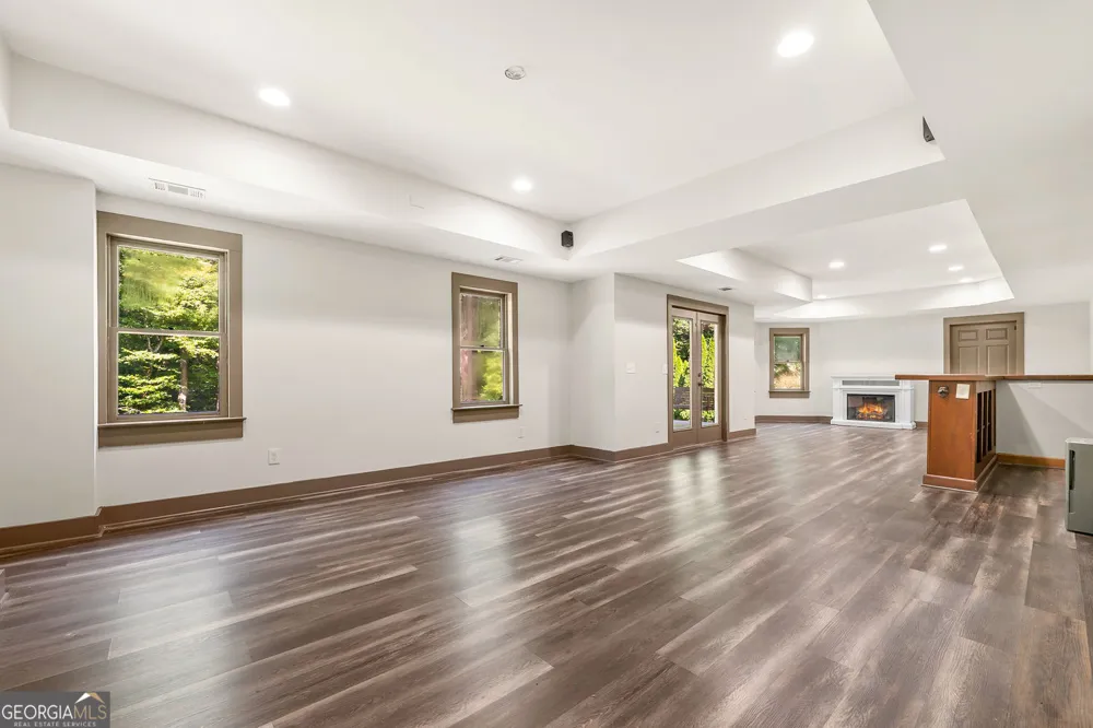10795 Cauley Creek DR Johns Creek, GA 30097