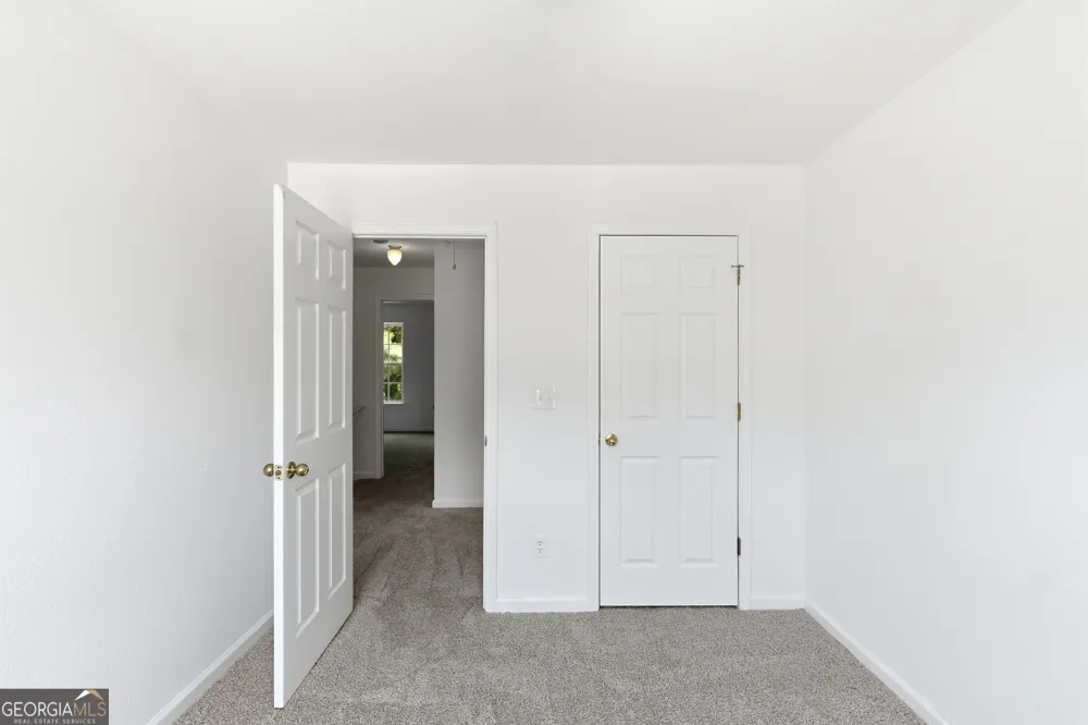 7062 Brookview CRK Riverdale, GA 30274