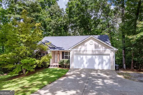1218 Roundtop RD