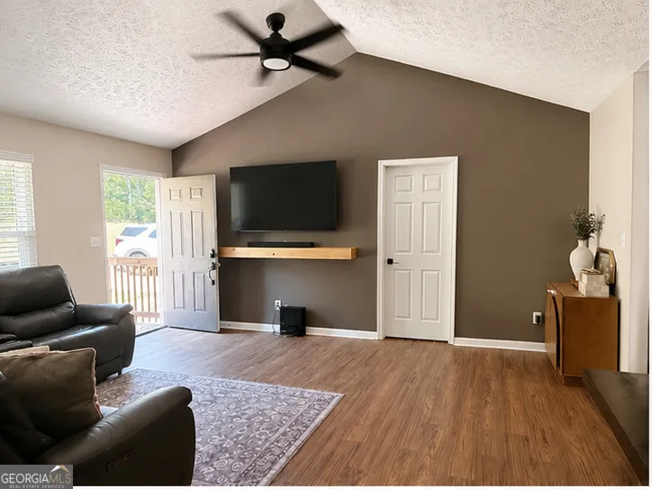 250 Prestigious PL Senoia, GA 30276