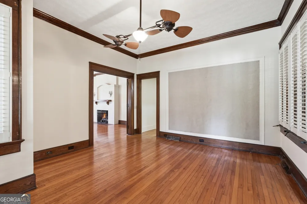 359 E Tugalo ST Toccoa, GA 30577