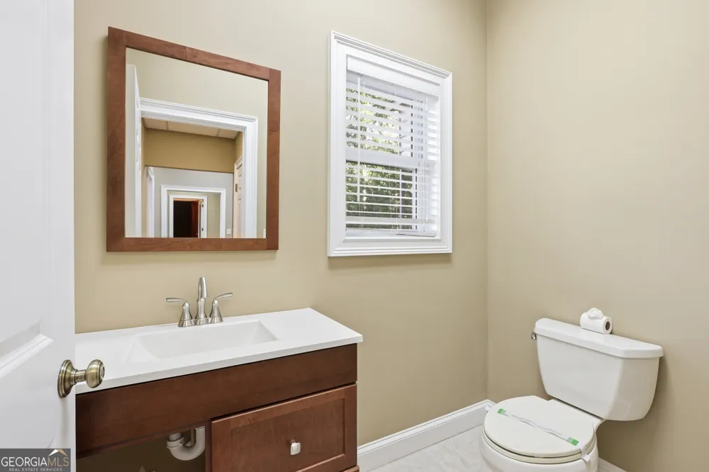 359 E Tugalo ST Toccoa, GA 30577
