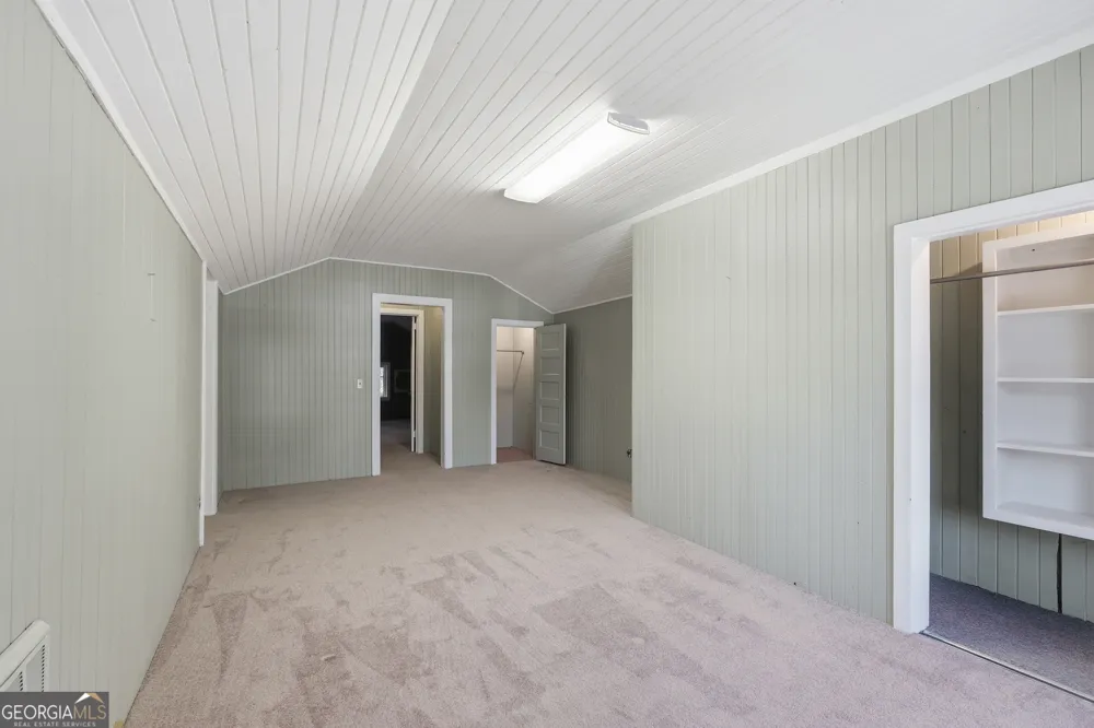 359 E Tugalo ST Toccoa, GA 30577