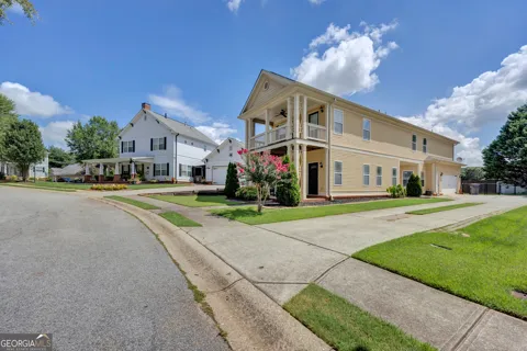 20 Orchard LN