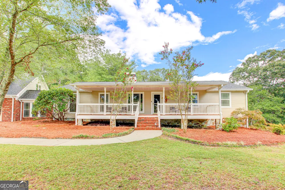 3861 Post RD Winston, GA 30187