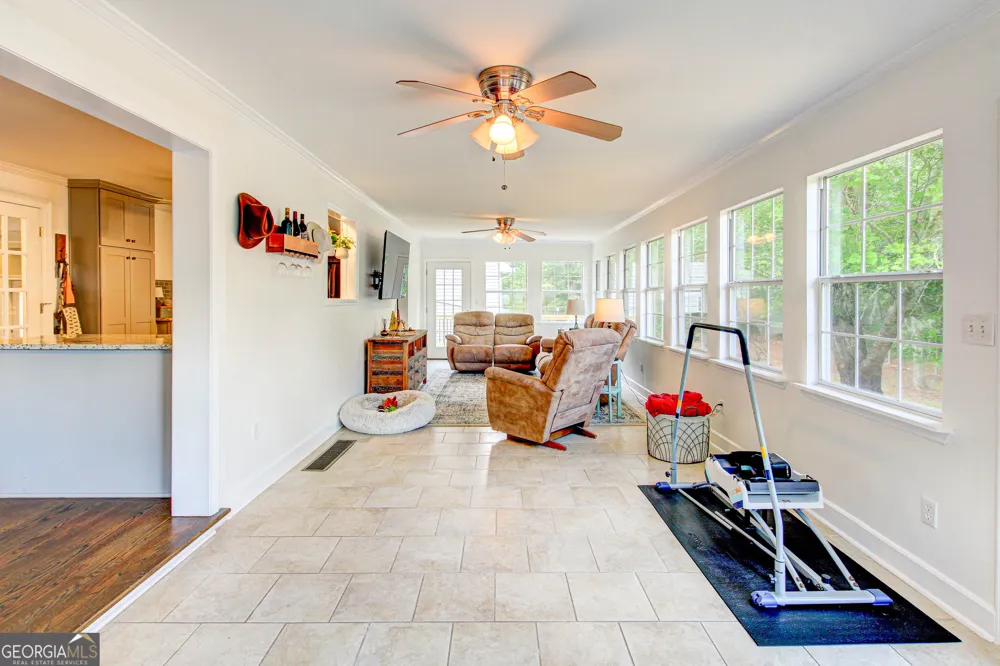 3861 Post RD Winston, GA 30187