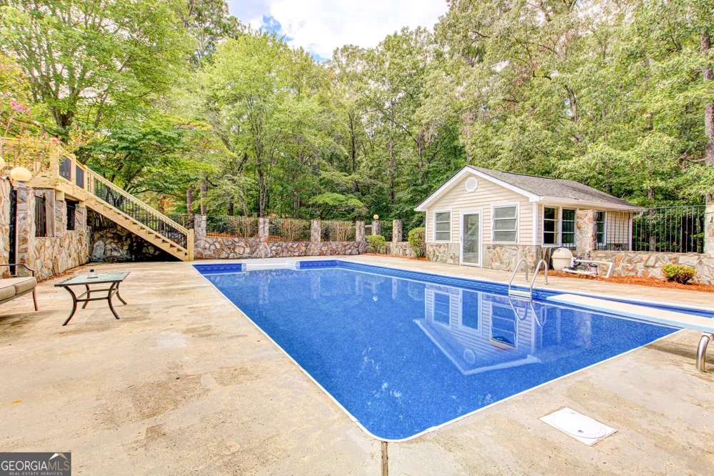 3861 Post RD Winston, GA 30187