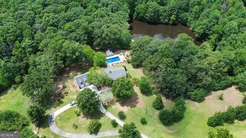 3861 Post RD Winston, GA 30187