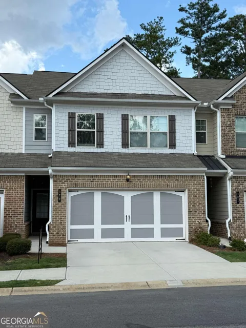 379 Cherryhill LN