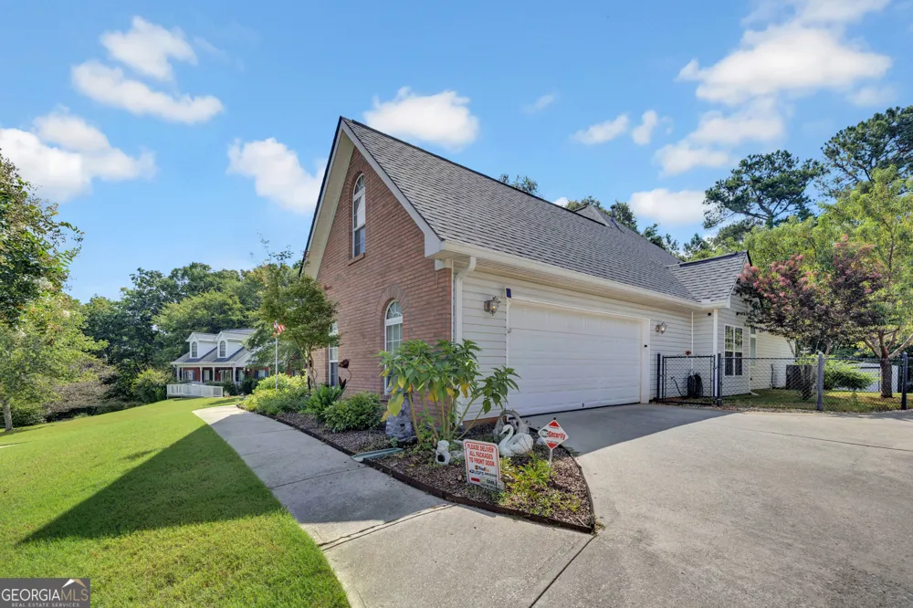 2554 Cedar WAY Loganville, GA 30052