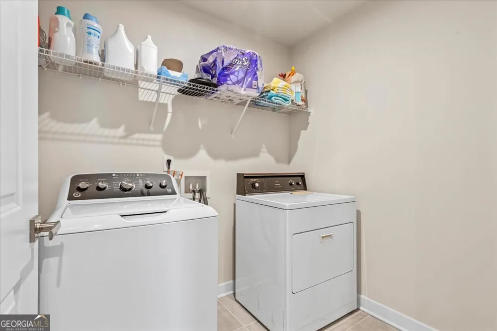 358 Oakleigh DR Calhoun, GA 30701