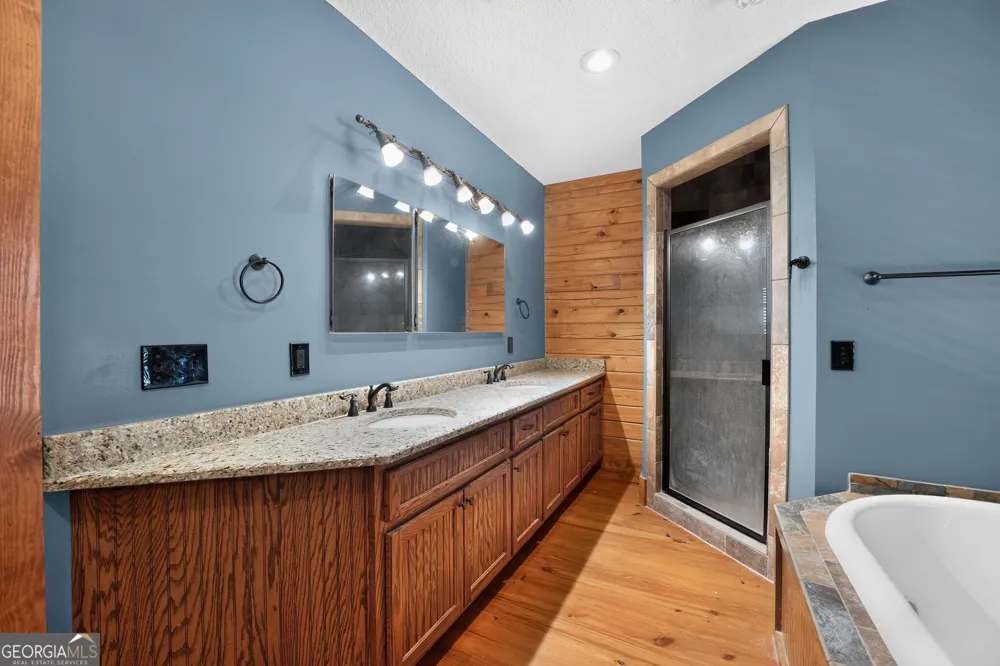 1293 Pine Ridge DR Claxton, GA 30417