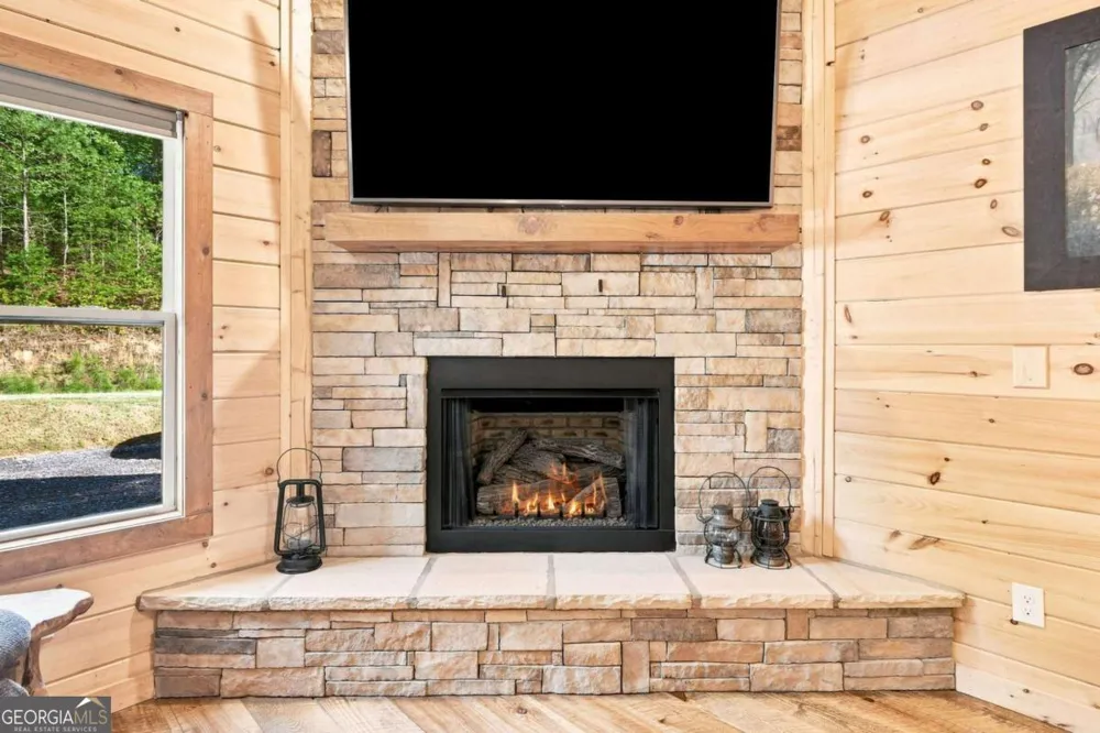 114 Hideaway TRL Copperhill, TN 37317