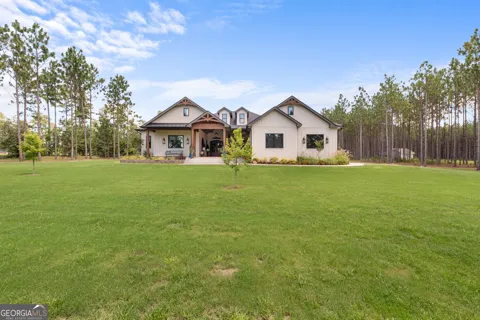 115 E Lake DR