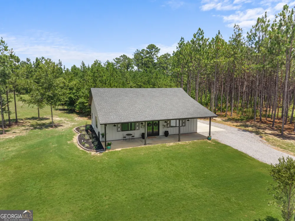 115 E Lake DR Statesboro, GA 30458