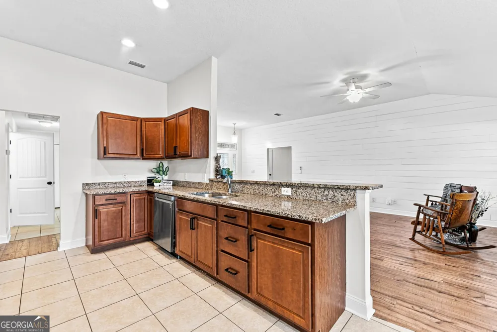 234 Hide Away Lake DR Kingsland, GA 31548