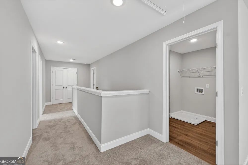 4862 White ST Sugar Hill, GA 30518