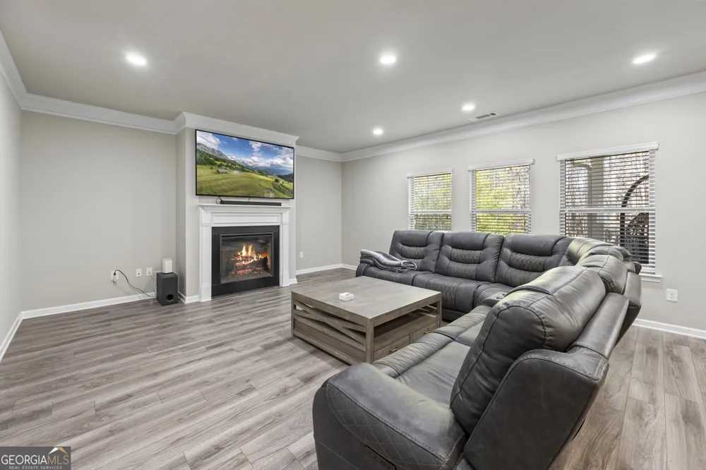 660 Country Ridge DR Hoschton, GA 30548