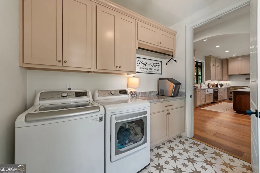 470 Old Orchard RD Ellijay, GA 30536