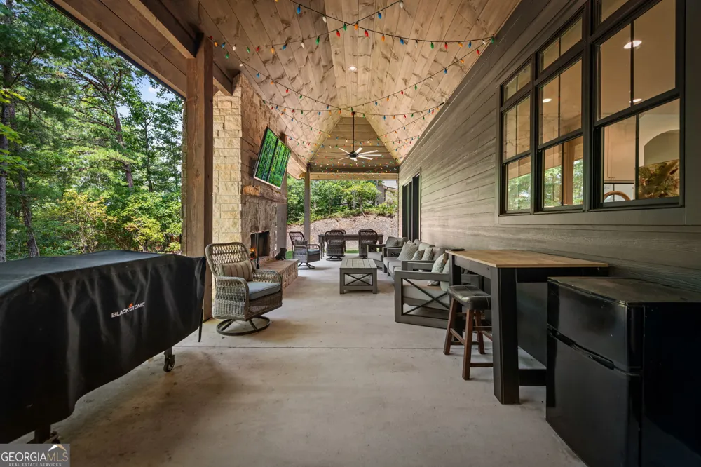470 Old Orchard RD Ellijay, GA 30536