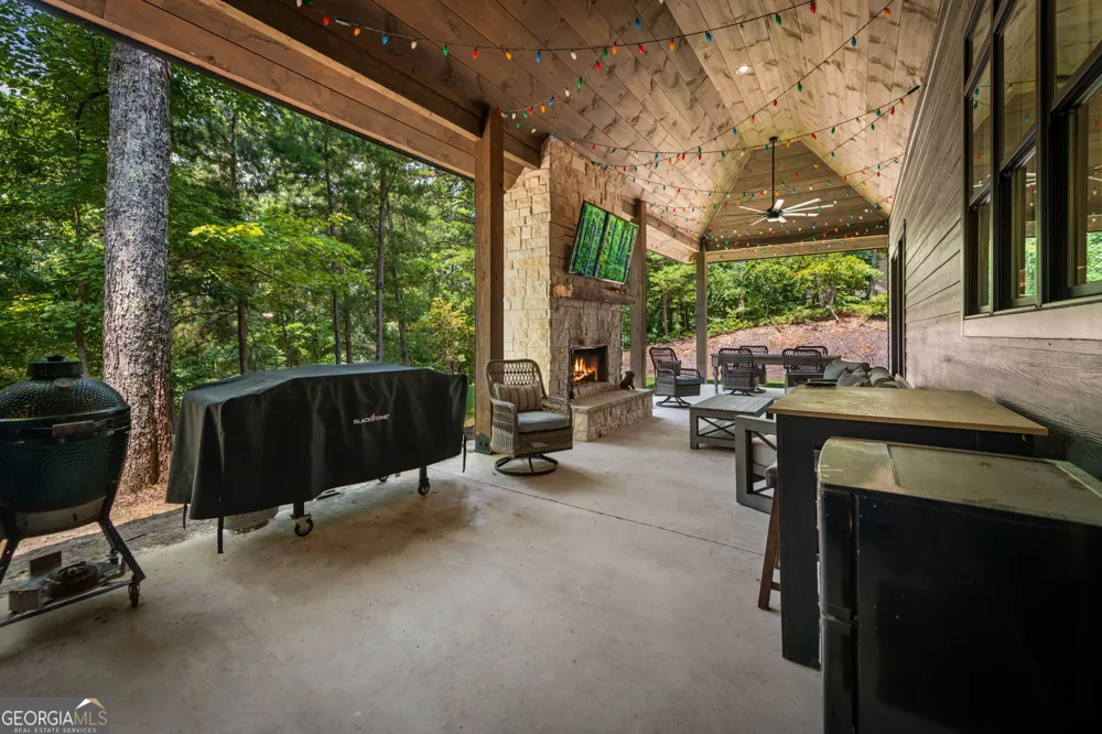 470 Old Orchard RD Ellijay, GA 30536