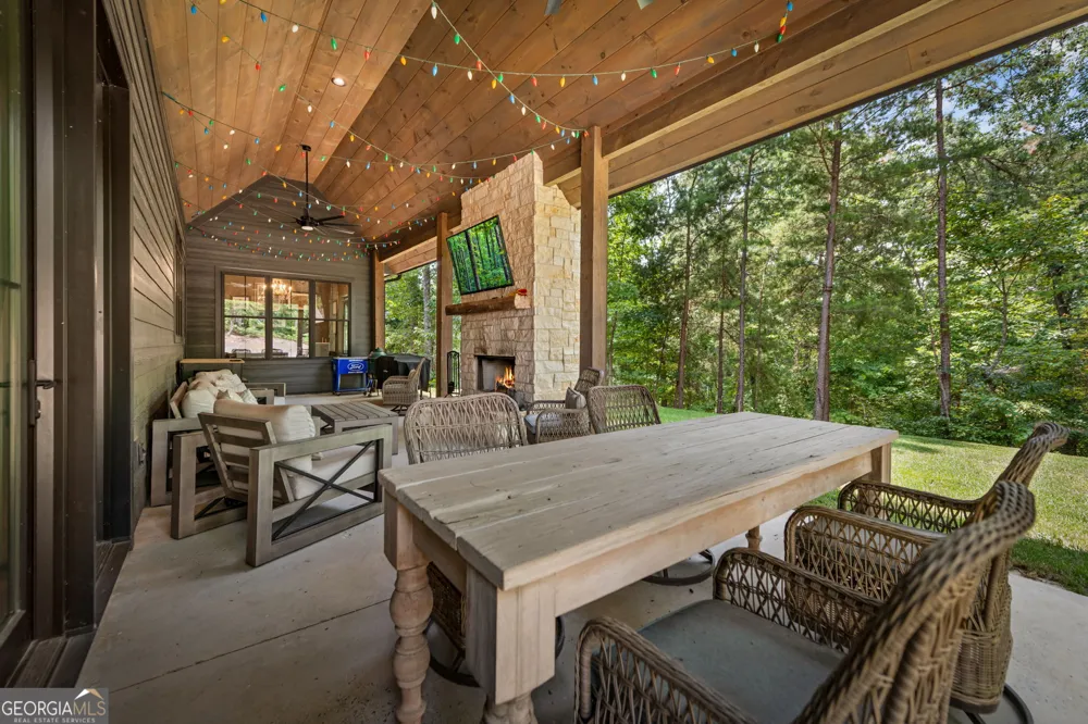 470 Old Orchard RD Ellijay, GA 30536