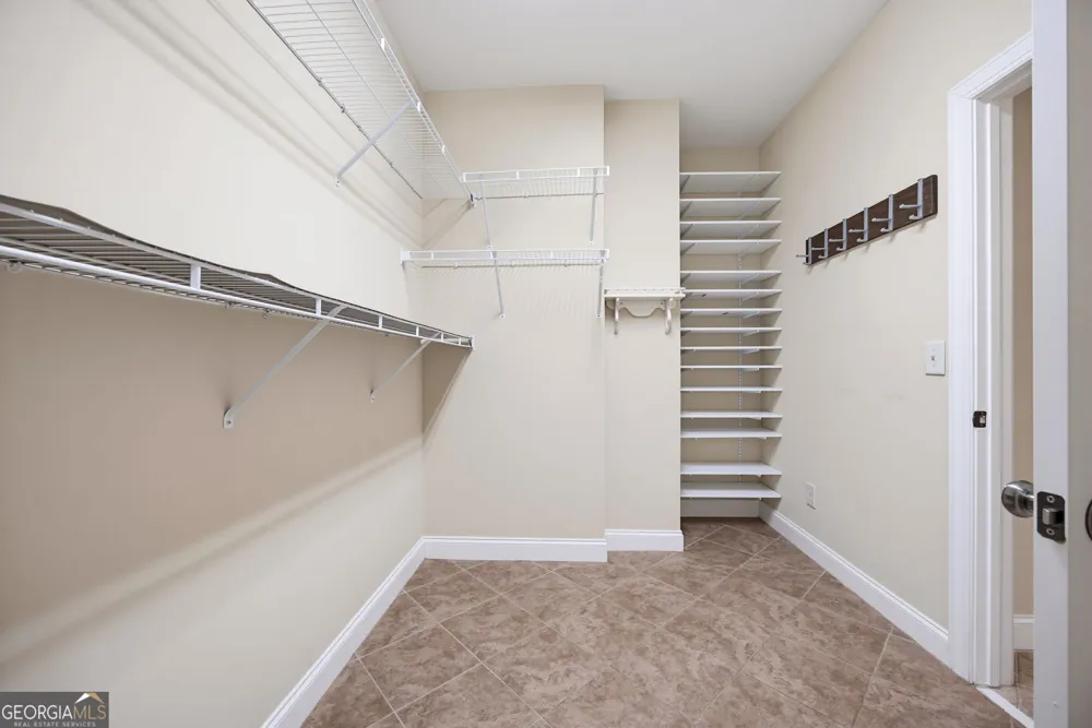 2318 Saint Davids SQ NW Kennesaw, GA 30152