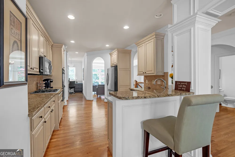 2614 Long Pointe Roswell, GA 30076