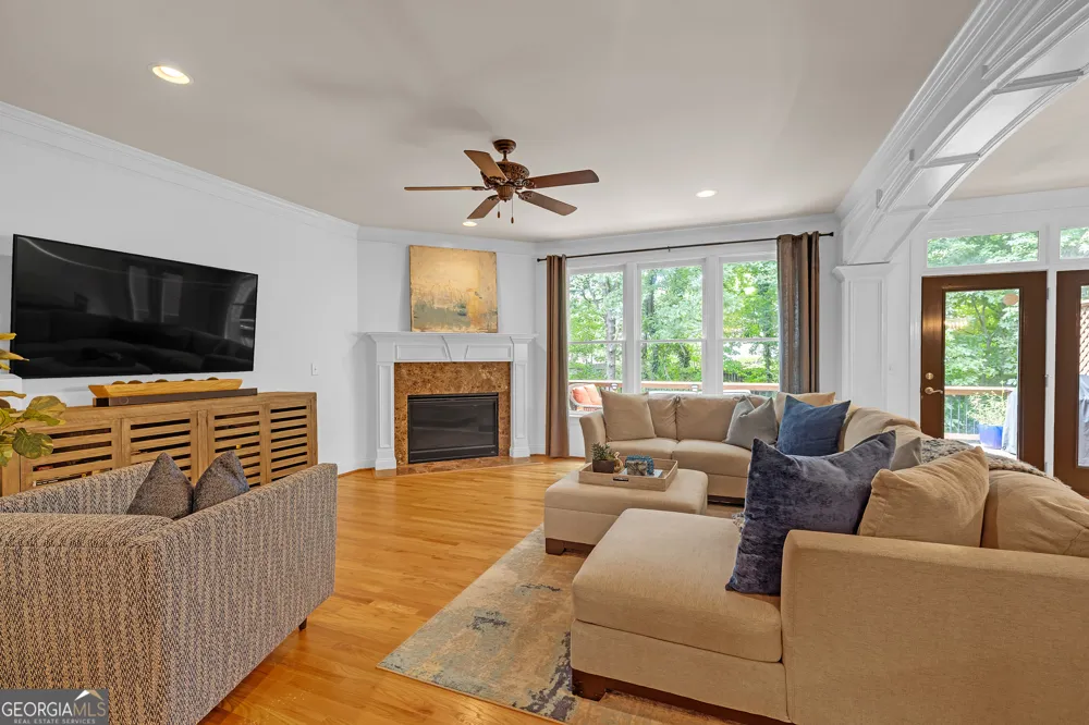 2614 Long Pointe Roswell, GA 30076