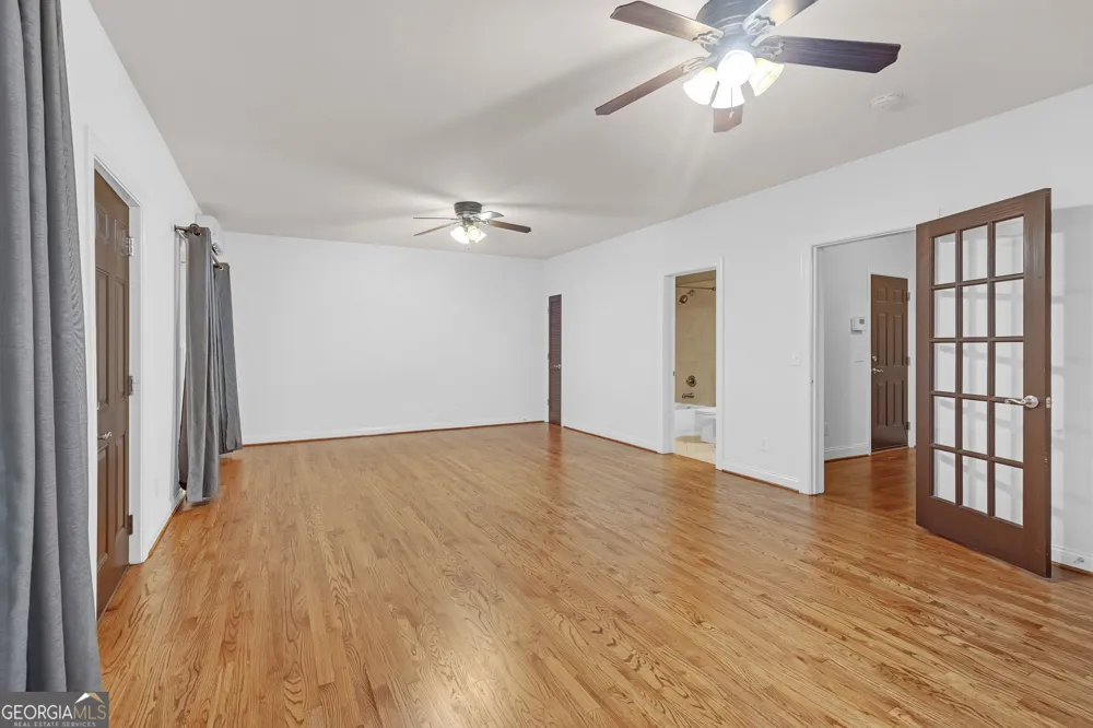 2614 Long Pointe Roswell, GA 30076