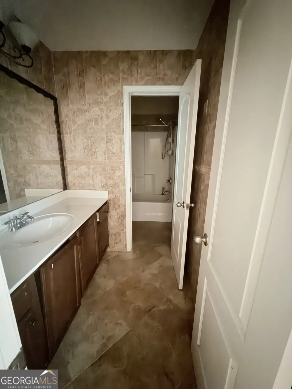 258 Liberty TRCE Milner, GA 30257