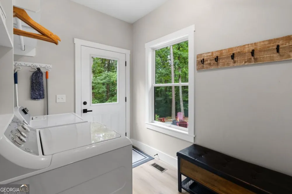 1100 Zenith TRL Ellijay, GA 30540