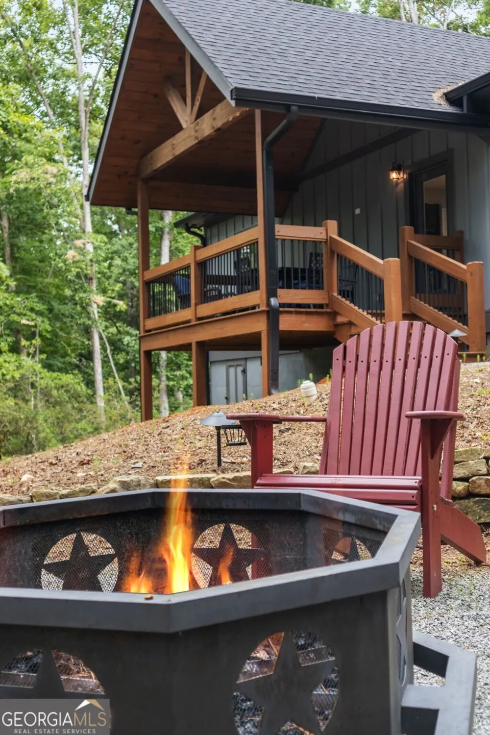1100 Zenith TRL Ellijay, GA 30540