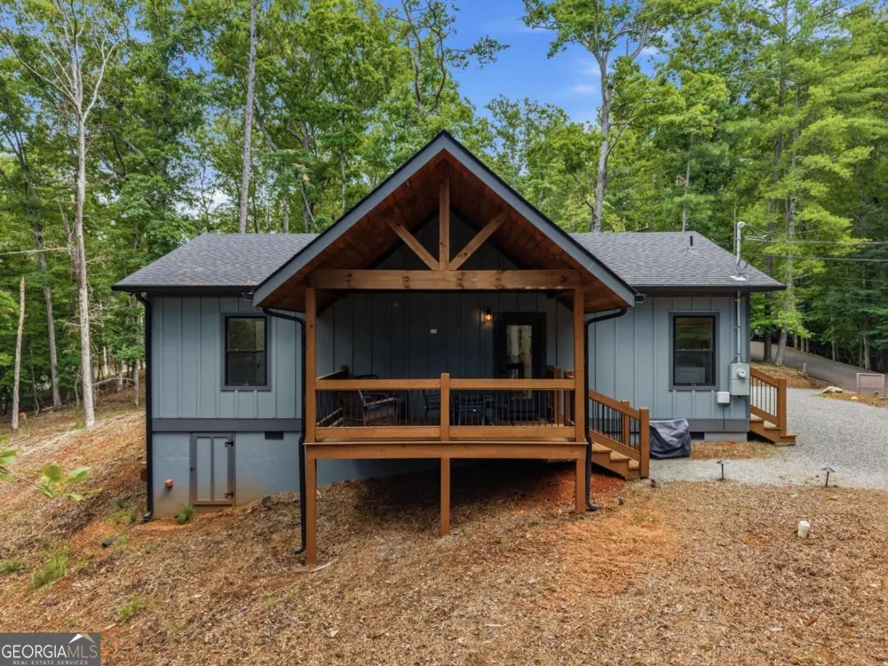 1100 Zenith TRL Ellijay, GA 30540