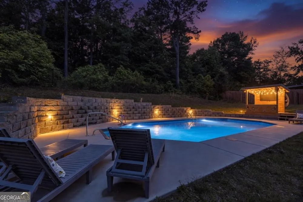 141 Lindsey DR Bremen, GA 30110